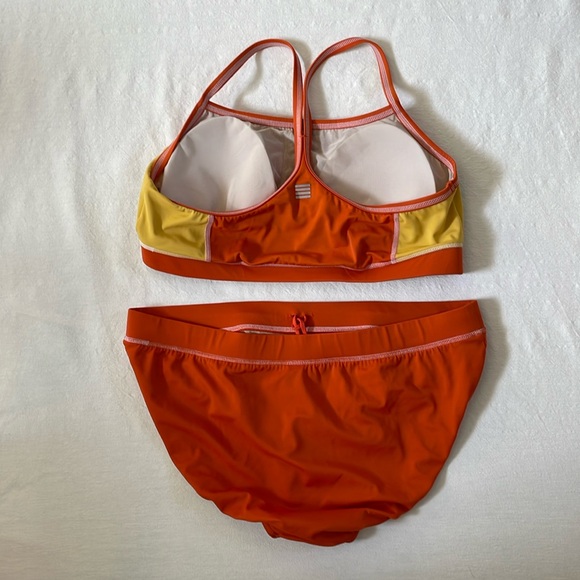Lands End 2 piece swimsuit women’s size 16 in orange and yellow - Picture 4 of 7
